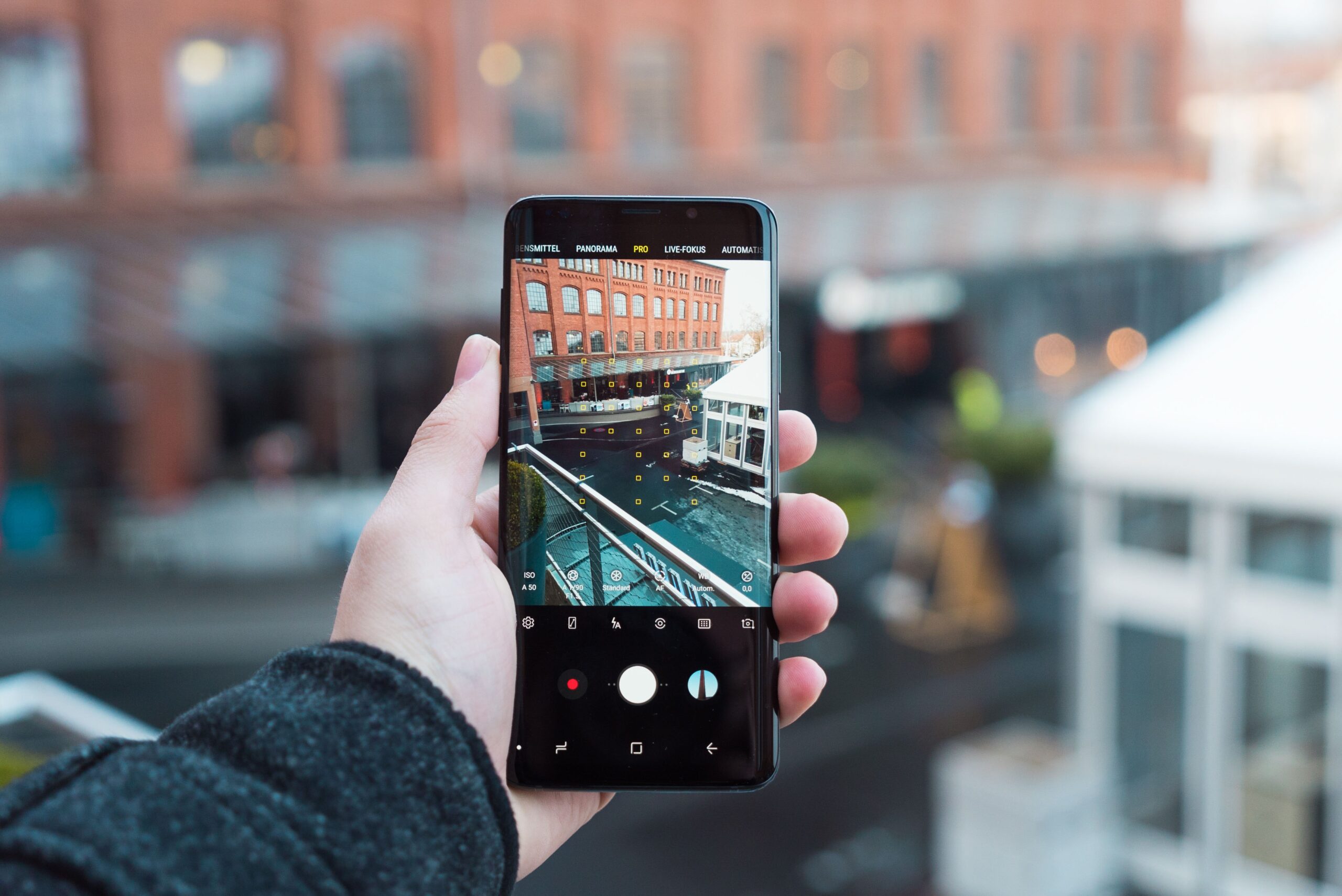 Mehr als nur ein Schnappschuss: Wie du mit deinem Smartphone professionelle Fotos machst
